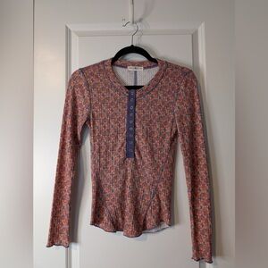 Natural Life Reagan Thermal Henley Purple Pink Floral Pattern Size XS